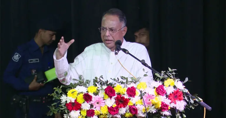 প্রথম সমাচার Prothom Somachar বিদ্যুৎ, জ্বালানি ও খনিজ সম্পদমন্ত্রী ইকবাল হাসান মাহমুদ টুকু সংসদে দেশের বিদ্যুৎ ও জ্বালানি খাত পুনর্গঠনে নবায়নযোগ্য জ্বালানির অগ্রাধিকার নিয়ে বক্তব্য দিচ্ছেন।