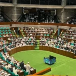 প্রথম সমাচার Prothom Somachar বাংলাদেশ জাতীয় সংসদের অধিবেশন কক্ষের দৃশ্য যেখানে জনগুরুত্বপূর্ণ বিষয়ে আলোচনা চলছে।