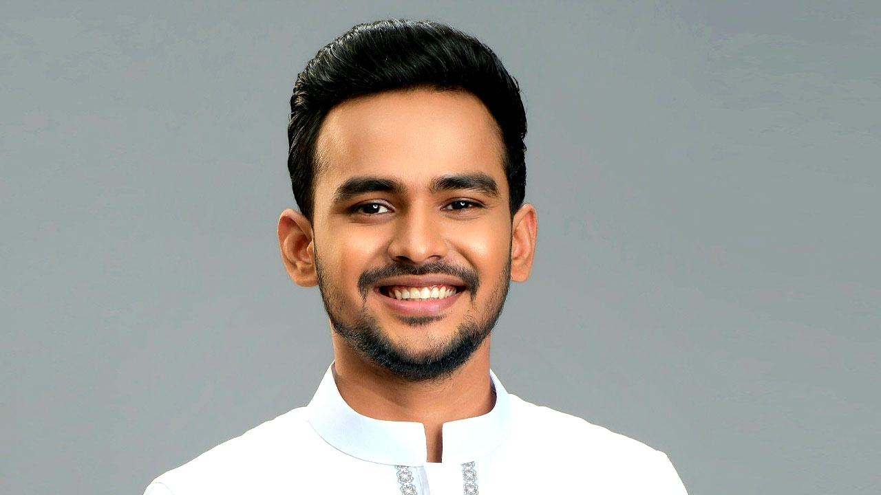 এনসিপির মুখপাত্র আসিফ মাহমুদ সজীব ভূঁইয়া
