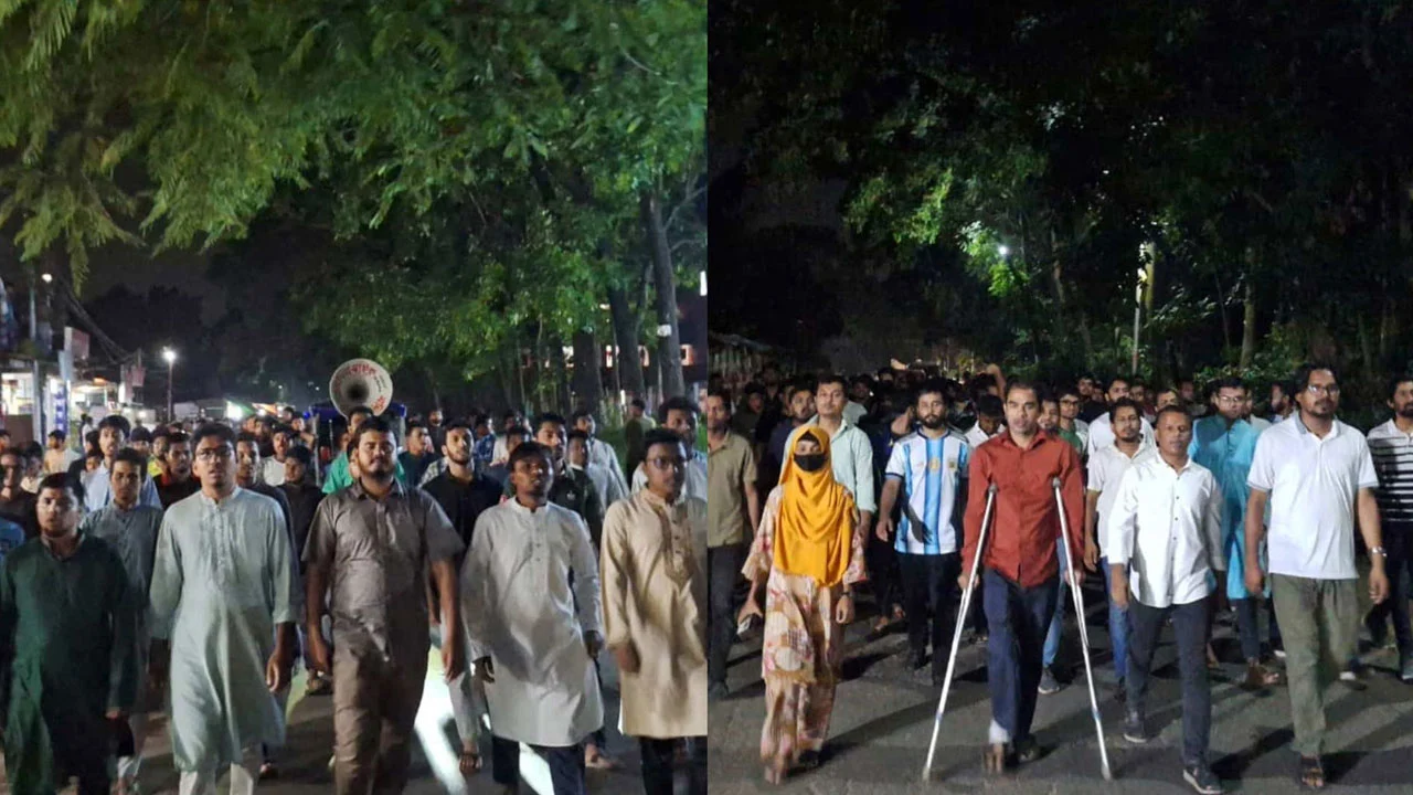 প্রথম সমাচার Prothom Somachar চট্টগ্রাম বিশ্ববিদ্যালয়ে ছাত্রদল ও ছাত্রশিবিরের পৃথক বিক্ষোভ কর্মসূচি।