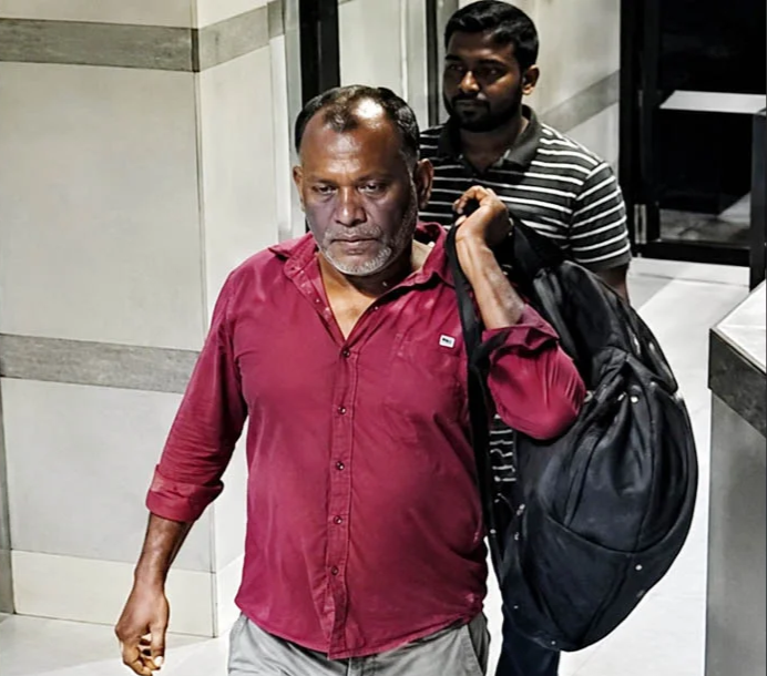 প্রথম সমাচার Prothom Somachar প্রবাসী কল্যাণ ভবনে ল্যাপটপ চুরি, সরকারি কার্যালয়ের নিরাপত্তা ব্যবস্থা নিয়ে উদ্বেগ।