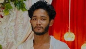 প্রথম সমাচার Prothom Somachar বান্দরবান থেকে ফেরার পথে সড়ক দুর্ঘটনায় নিহত কলেজছাত্র নাফিজ বিন ফারুকী।