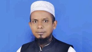 প্রথম সমাচার Prothom Somachar বরিশালে পুলিশের কথিত অভিযানের সময় ছাদ থেকে পড়ে নিহত আওয়ামী লীগ নেতা রাশেদ খান মেনন।