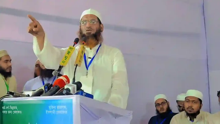 সম্পত্তি হস্তান্তর আইন বাতিল না করলে আন্দোলন গড়ে উঠবে: মামুনুল হক