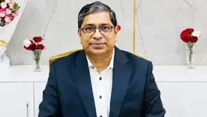 প্রথম সমাচার Prothom Somachar স্থানীয় সরকার, পল্লী উন্নয়ন ও সমবায় প্রতিমন্ত্রী মীর শাহে আলম স্থানীয় সরকার নির্বাচন সংস্কার ও দলীয় প্রতীক বাতিলের বিষয়ে কথা বলছেন।