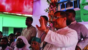 প্রথম সমাচার Prothom Somachar চট্টগ্রামের মিরসরাইয়ে কদমতলা নুরিয়া হাফিজিয়া মাদরাসার নবনির্মিত ভবন উদ্বোধন করছেন সংসদ সদস্য নুরুল আমিন ও অন্যান্য অতিথিবৃন্দ।