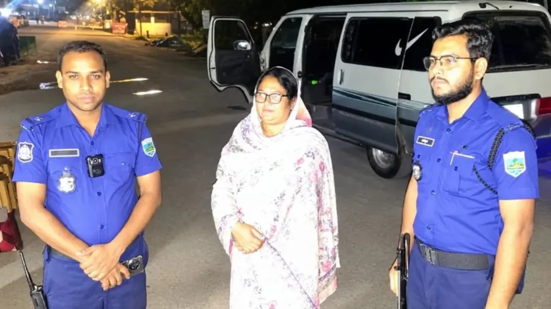 সীমান্ত দিয়ে ভারতে যাওয়ার সময় যুবলীগ নেত্রী আটক