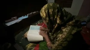 প্রথম সমাচার Prothom Somachar গুরুদাসপুরে মিথ্যা অপবাদে নারী নির্যাতন, মারধর ও জোরপূর্বক স্ট্যাম্পে স্বাক্ষর গ্রহণের ঘটনা।