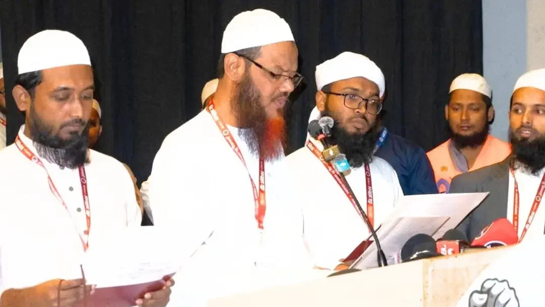 আদর্শ বিসর্জন দিয়ে ক্ষমতা চাই না: চরমোনাই