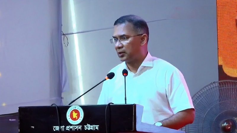 ধর্ম পরিচয়ে বিভাজন নয়, আমরা সবাই বাংলাদেশী: চট্টগ্রাম পুজামণ্ডপে প্রধানমন্ত্রী