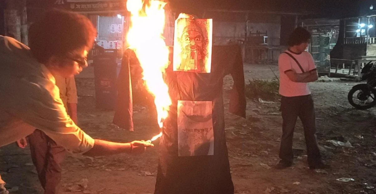 মুক্তিযোদ্ধা মানিকের দাফনে বাধা, প্রতিবাদে জাবিতে সাঈদীর কুশপুত্তলিকা দাহ