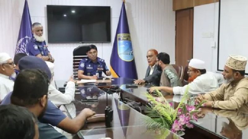 ৩১ অক্টোবরের লংমার্চ সফল করতে গোপালগঞ্জ প্রশাসনের সাথে জামায়াত নেতাদের বৈঠক