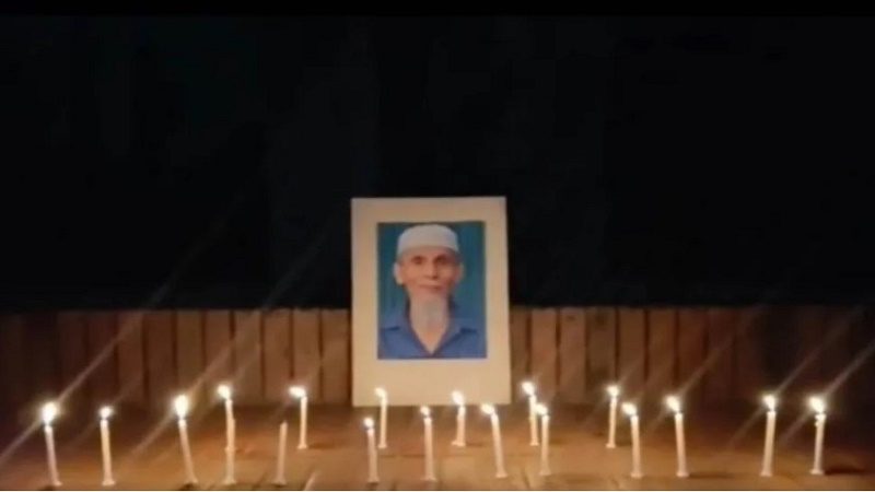 জাহাঙ্গীরনগর বিশ্ববিদ্যালয়ে সেই বীর মুক্তিযোদ্ধা মানিকের প্রতি শ্রদ্ধা জানিয়ে মোমবাতি প্রজ্বালন